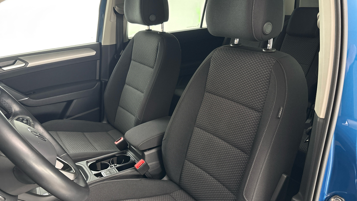 Volkswagen Touran - 15