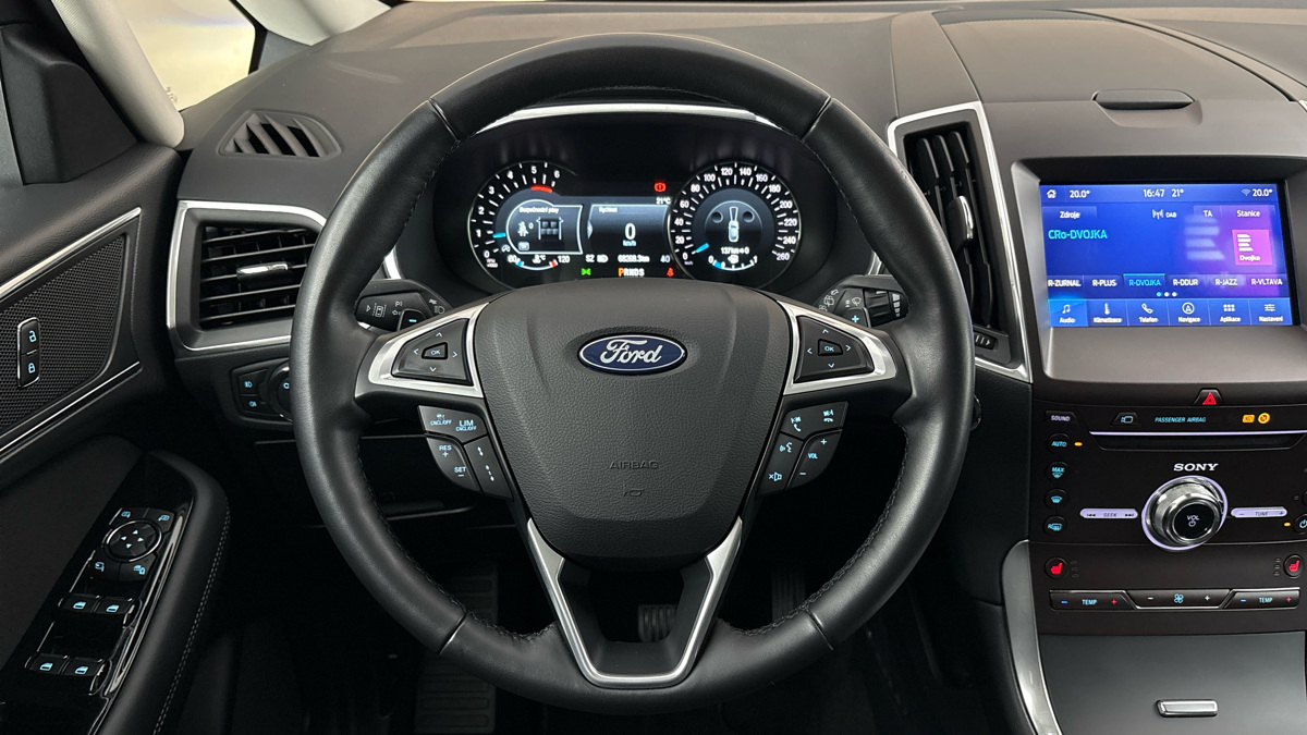 Ford S-MAX - 9