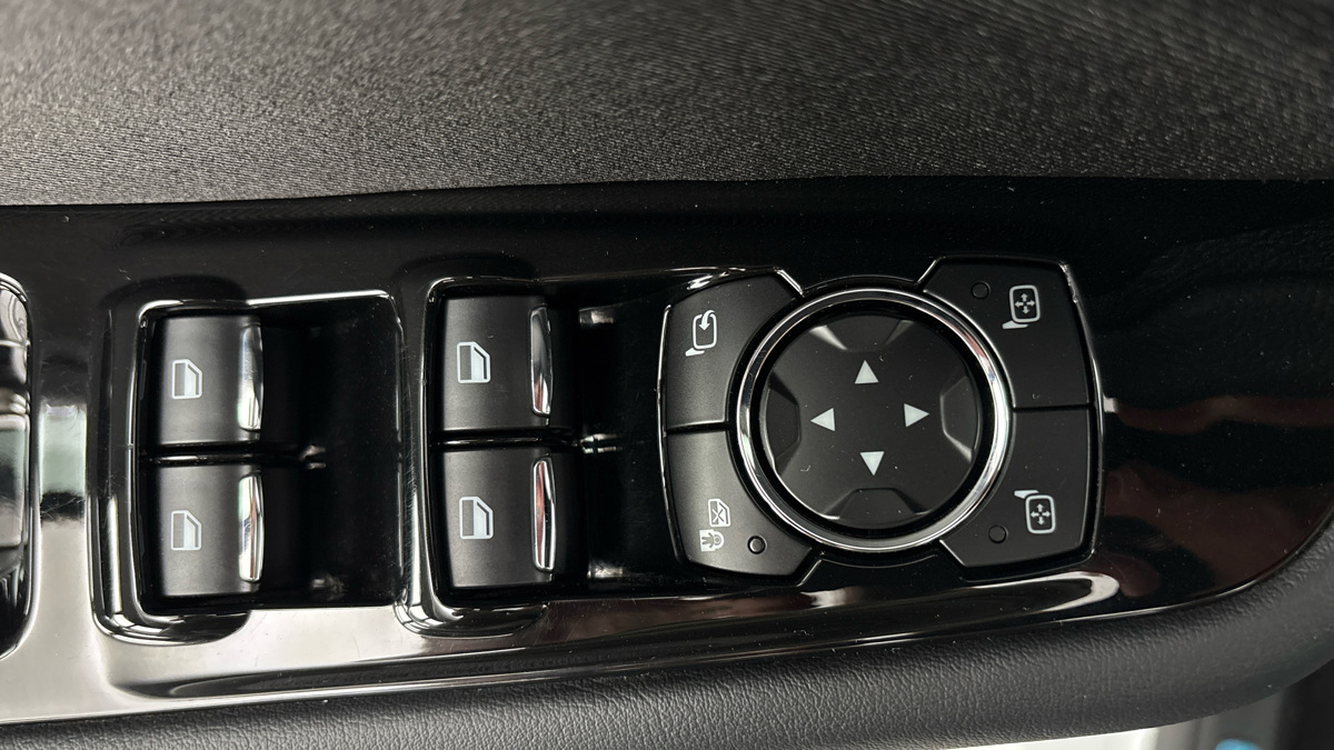 Ford S-MAX - 21
