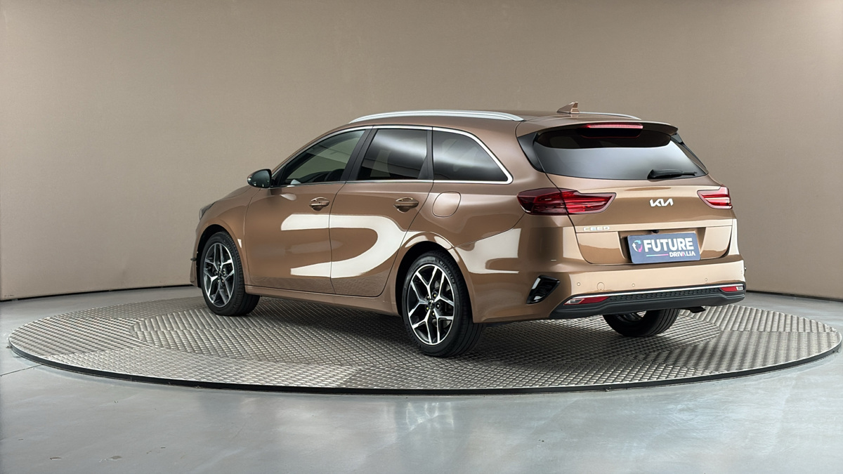Kia Ceed - 2