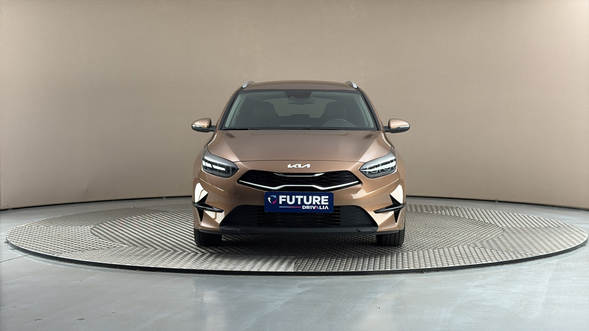 Kia Ceed - 3
