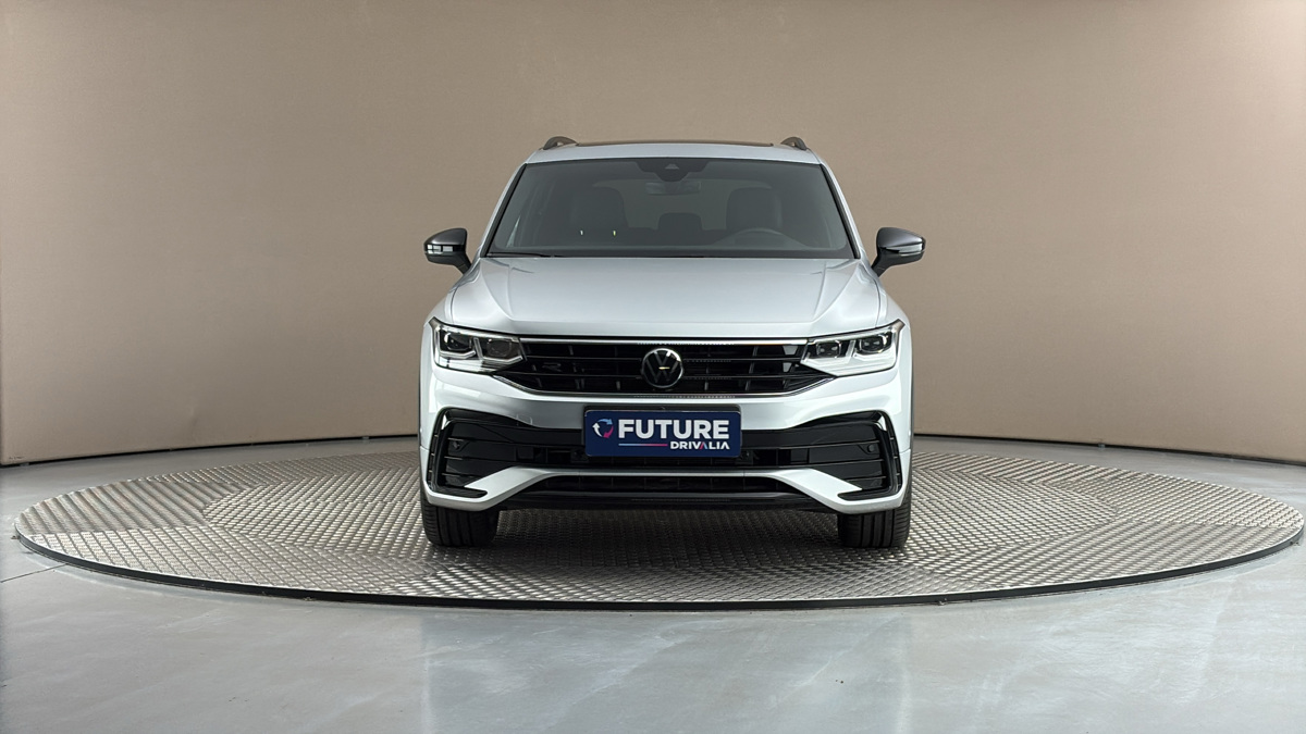 Volkswagen Tiguan - 3