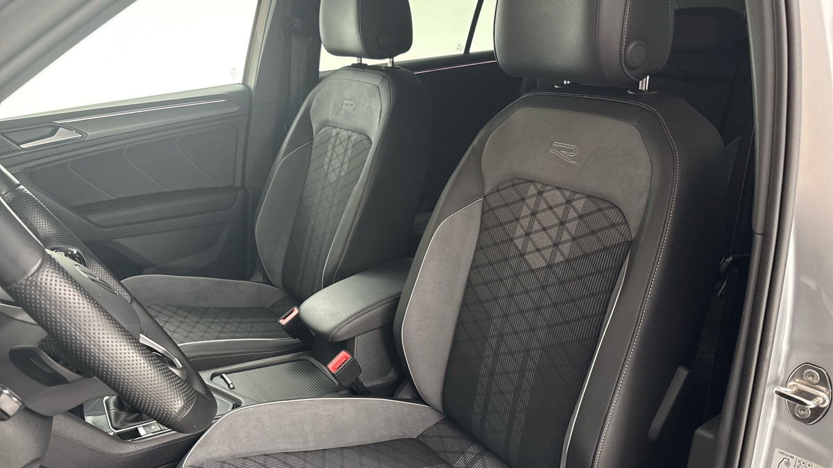 Volkswagen Tiguan - 15