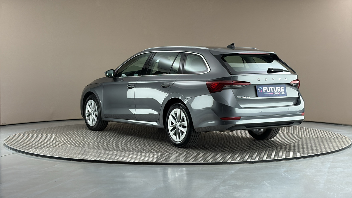Škoda Octavia - 2