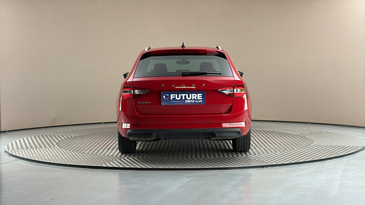 Škoda Superb - 5