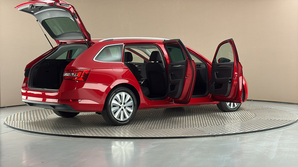 Škoda Superb - 6
