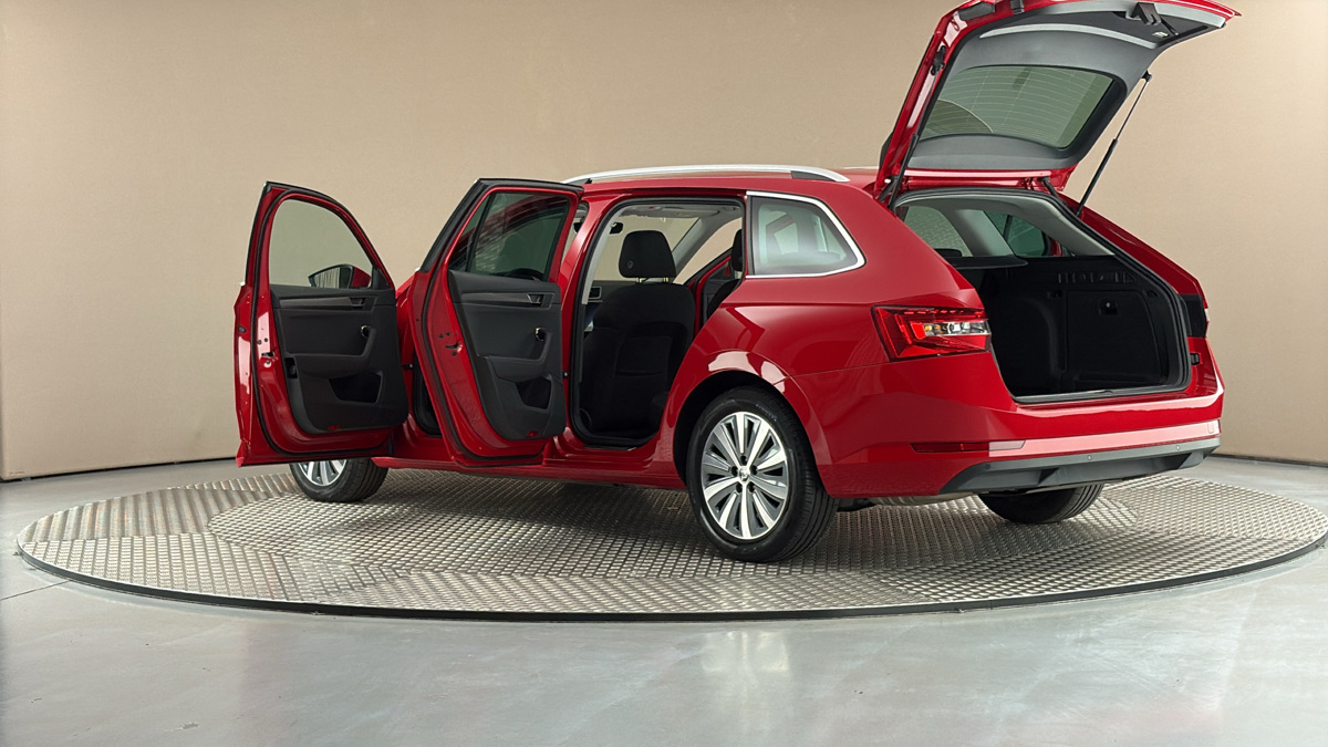 Škoda Superb - 7
