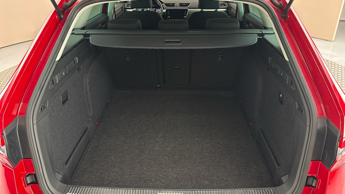 Škoda Superb - 17