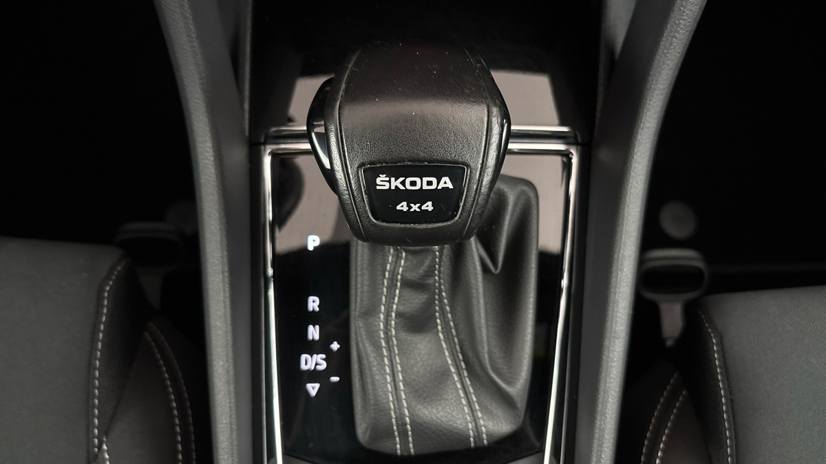 Škoda Karoq - 25