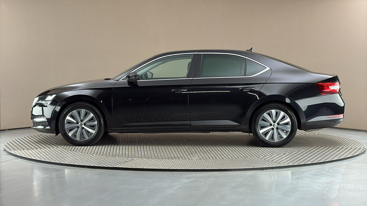 Škoda Superb - 4