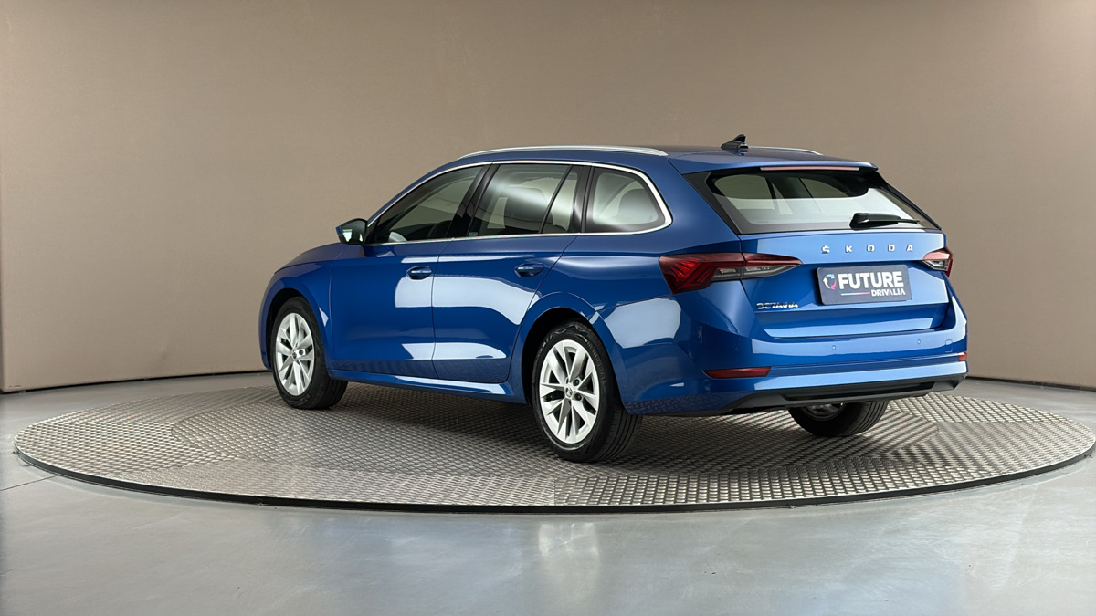 Škoda Octavia - 2