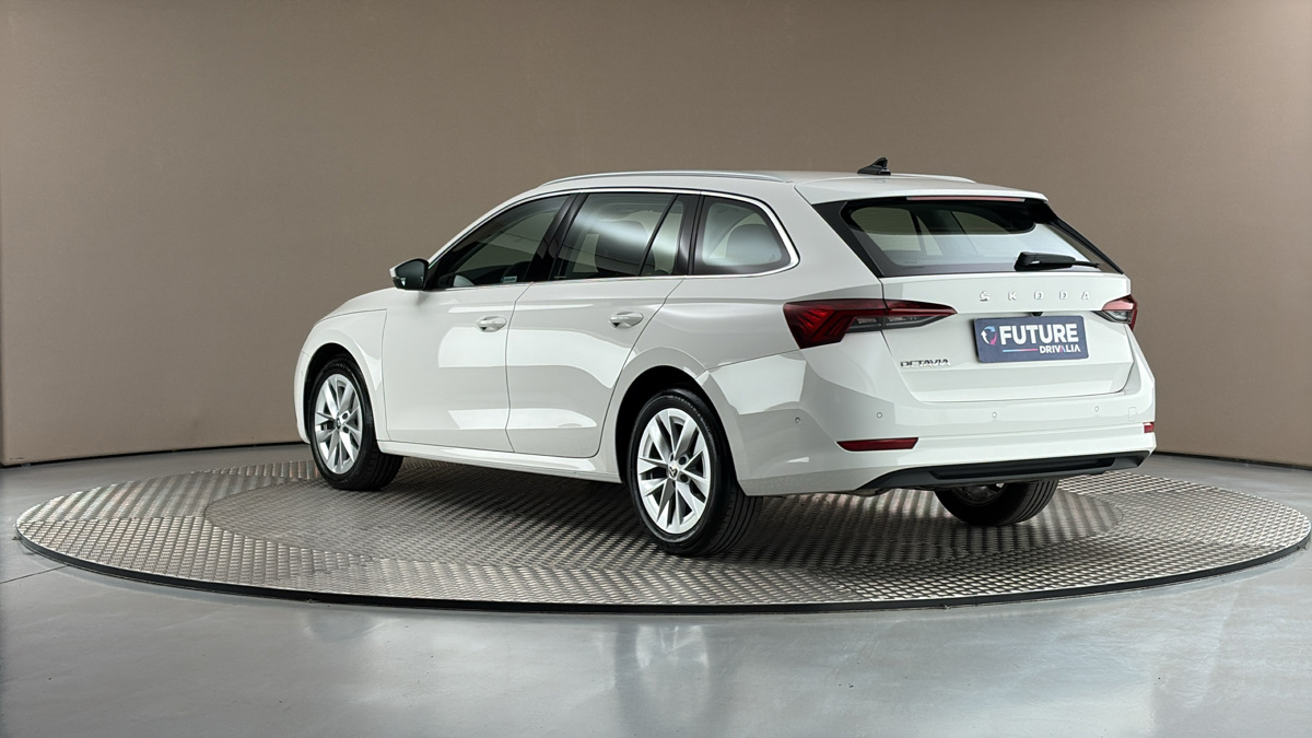 Škoda Octavia - 2