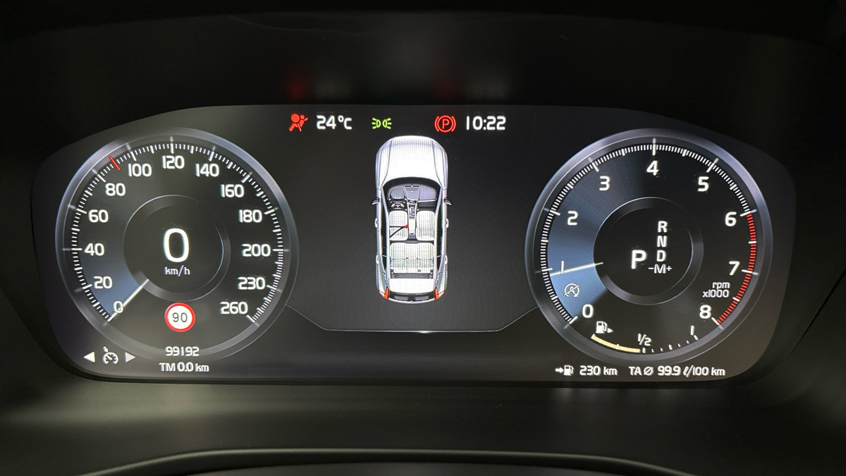 Volvo XC40 - 10