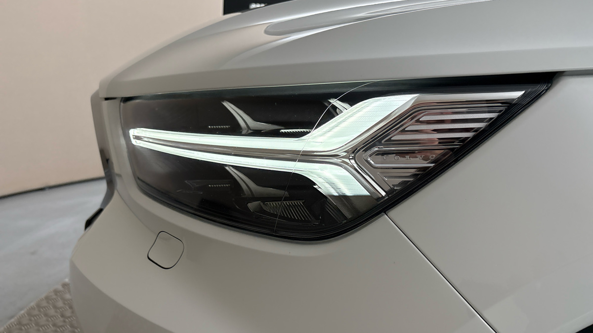 Volvo XC40 - 18