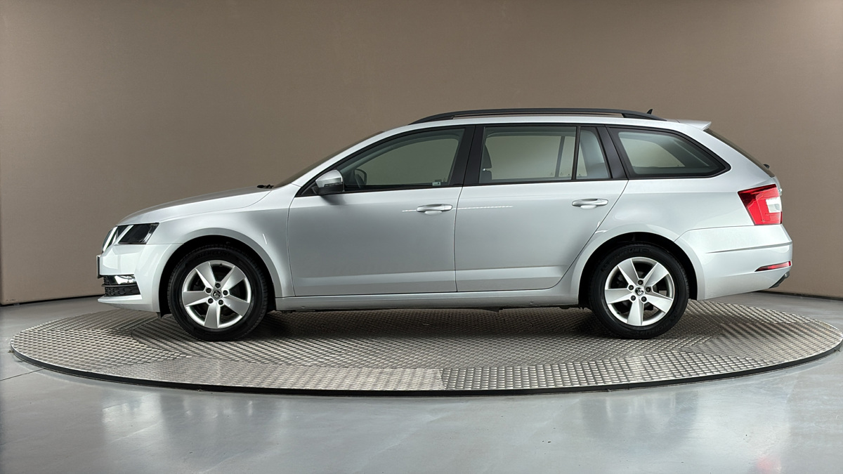 Škoda Octavia - 4