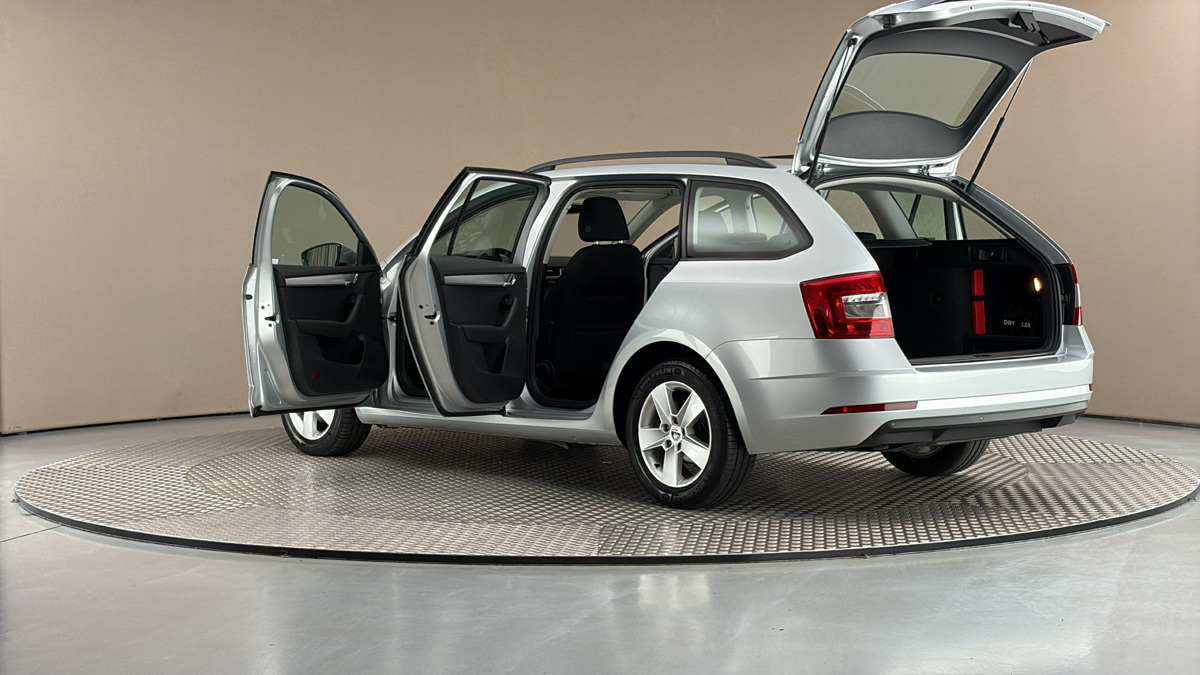 Škoda Octavia - 7