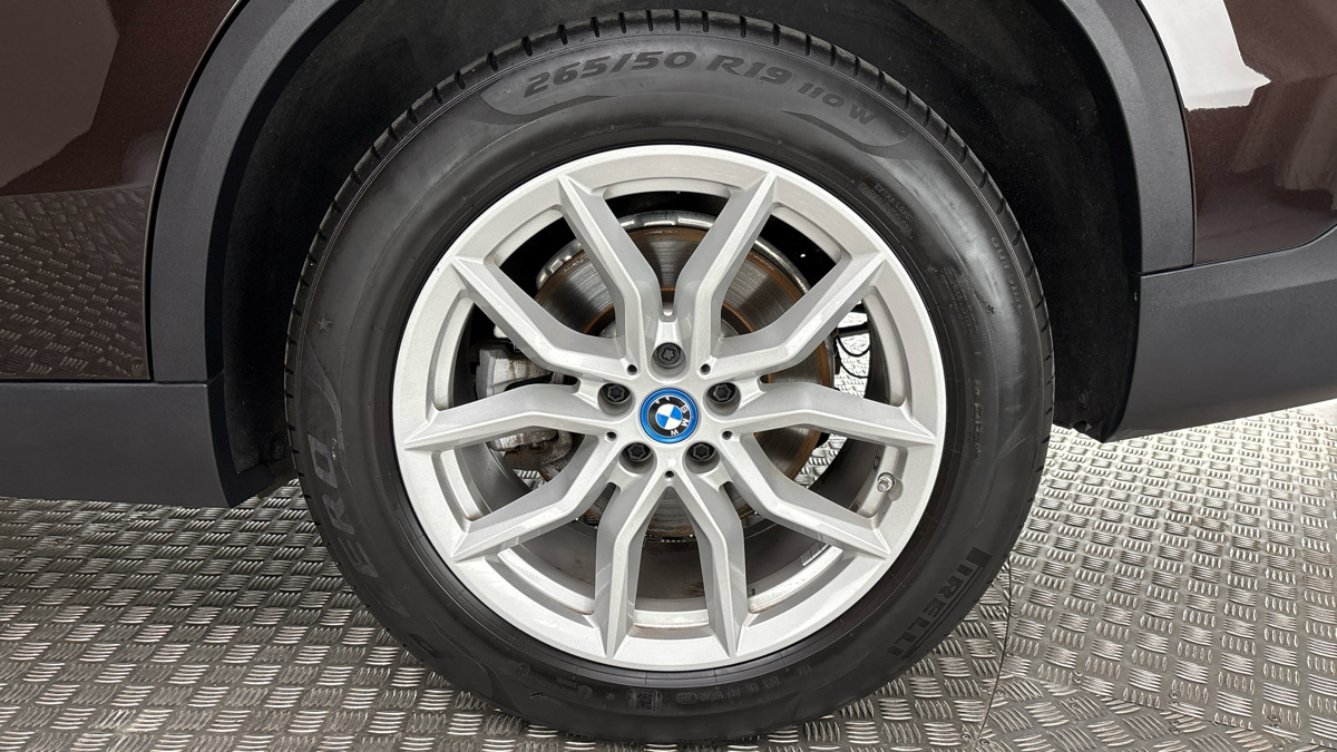 BMW X5 - 19