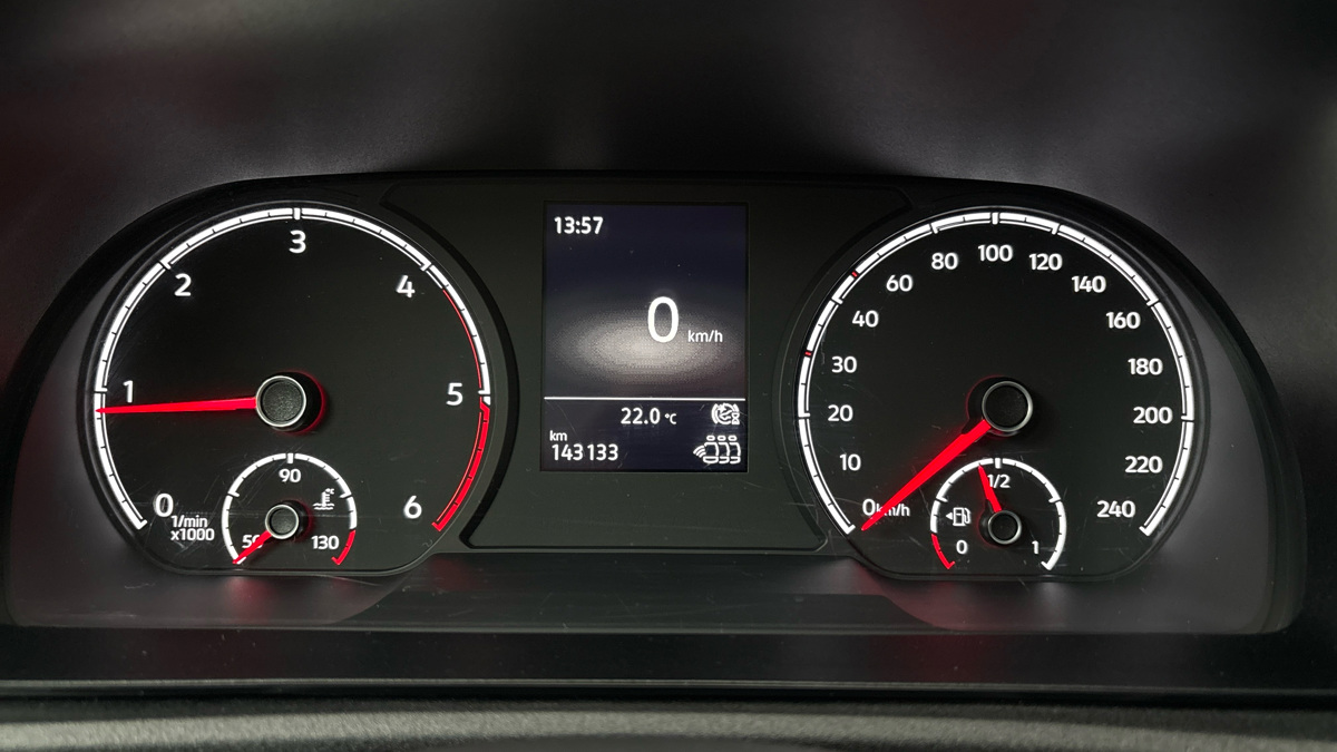 Volkswagen Caddy - 10