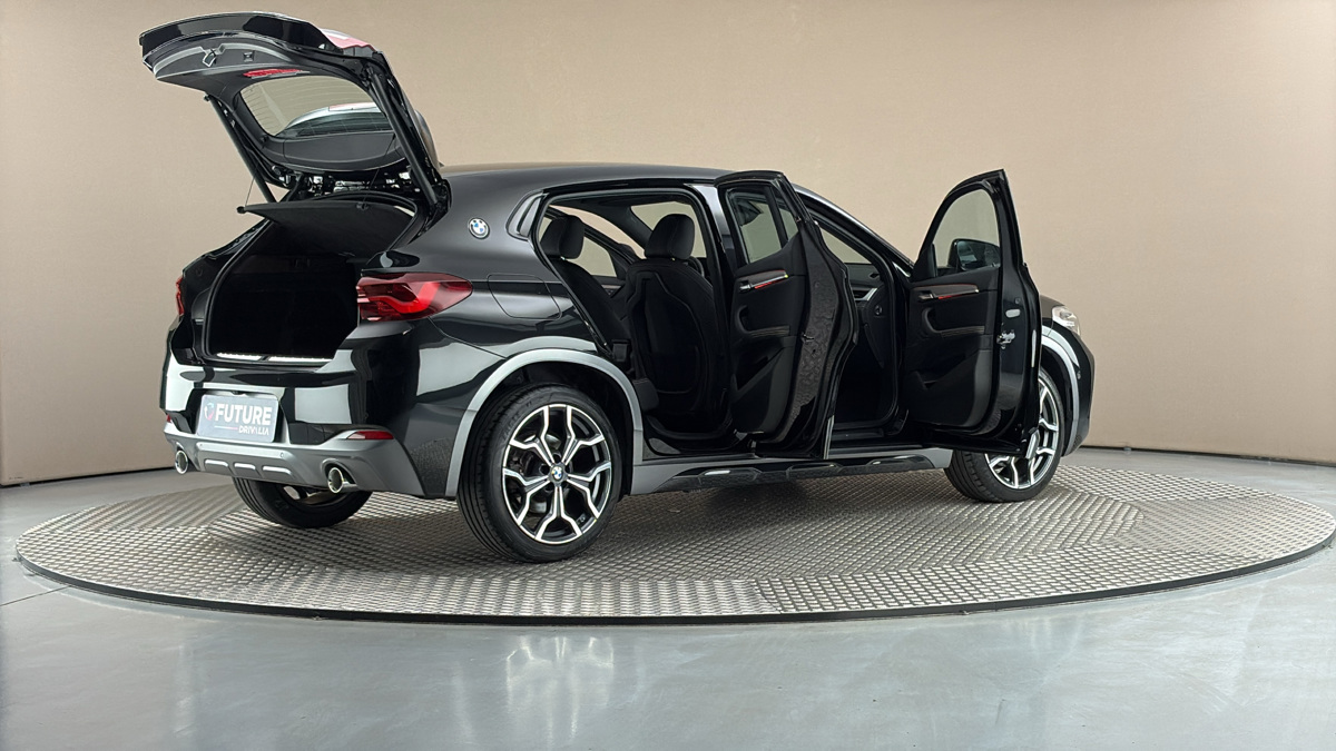 BMW X2 - 6