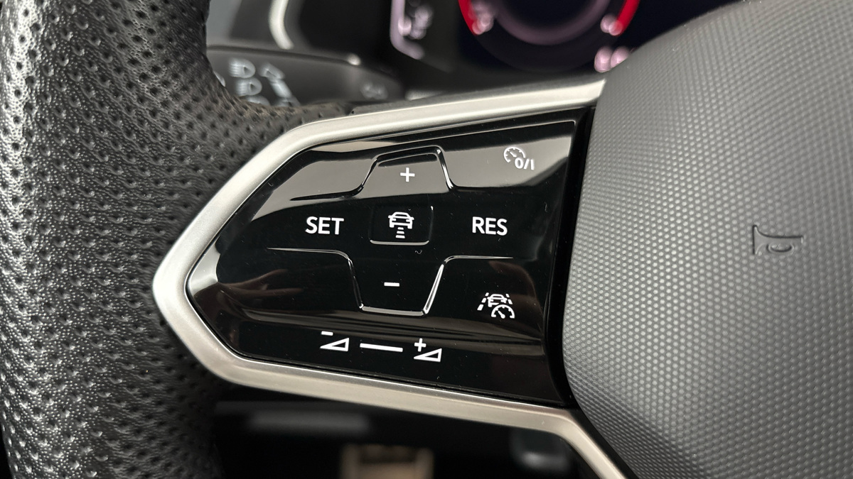 Volkswagen Tiguan Allspace - 14
