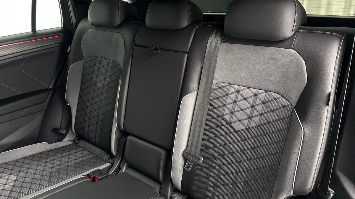Volkswagen Tiguan Allspace - 16