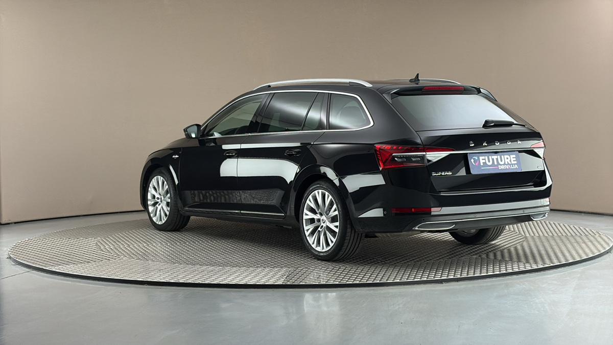Škoda Superb - 2