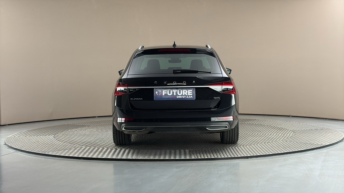 Škoda Superb - 5