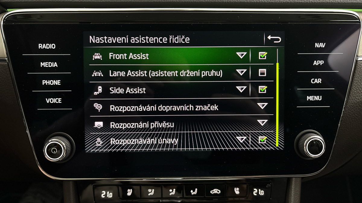 Škoda Superb - 30