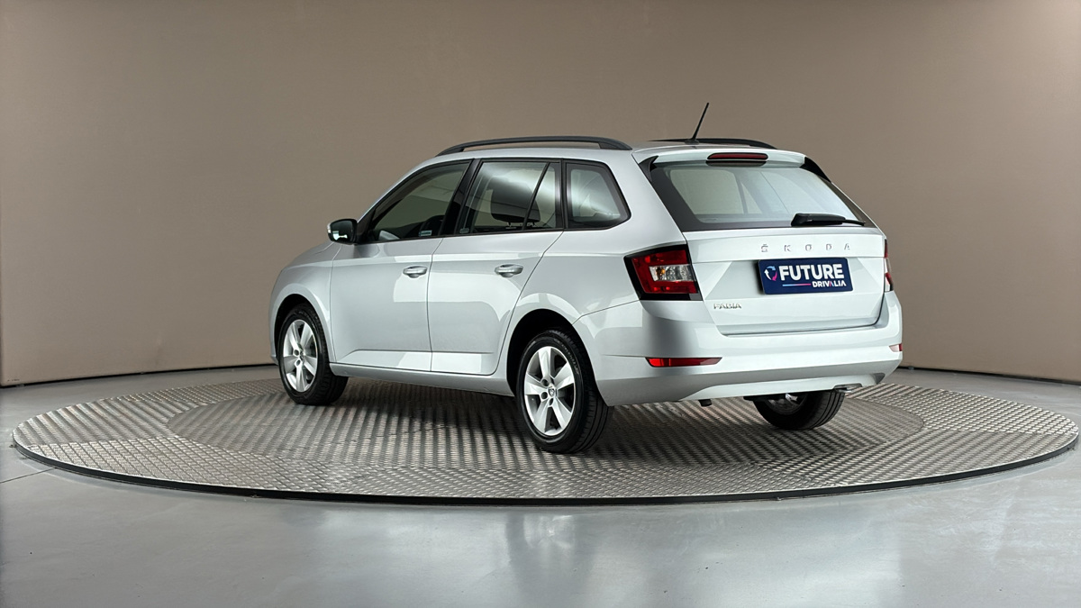 Škoda Fabia - 2