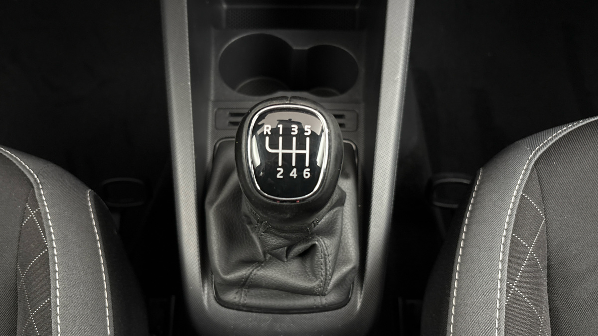 Škoda Fabia - 23