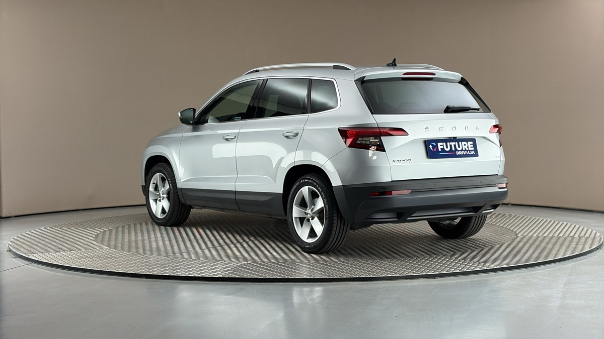 Škoda Karoq - 2