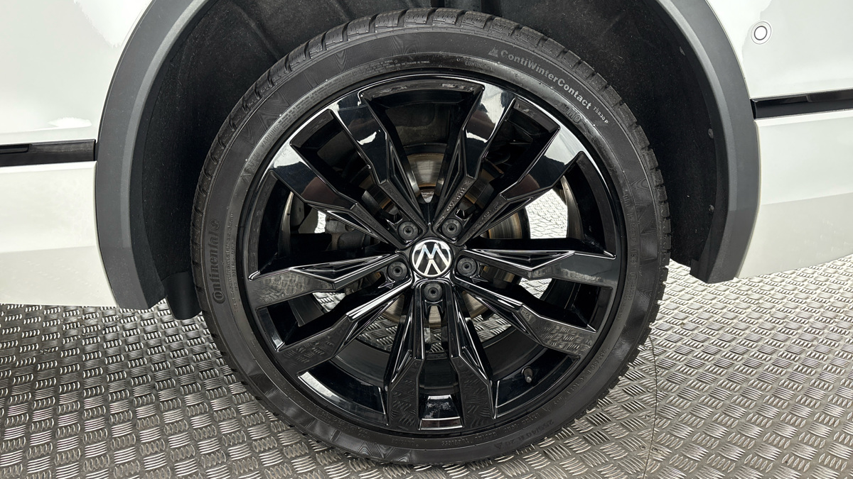 Volkswagen Tiguan Allspace - 19