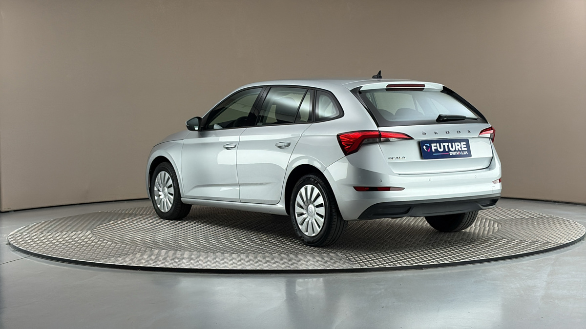 Škoda Scala - 2