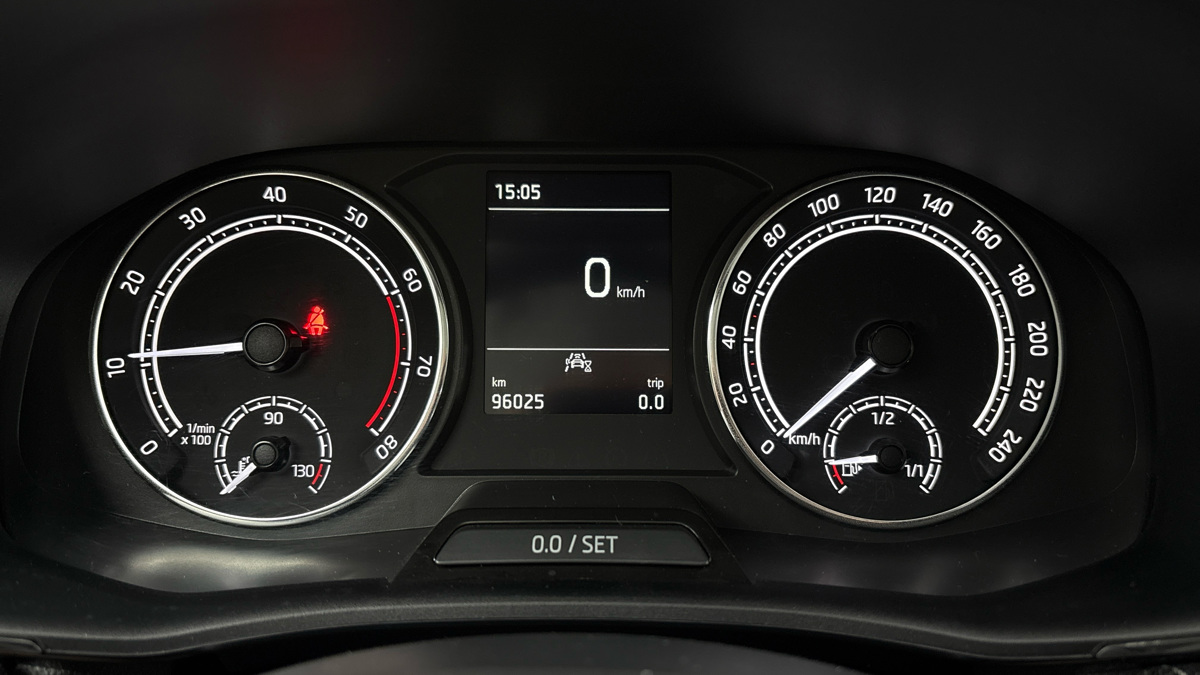 Škoda Fabia - 10
