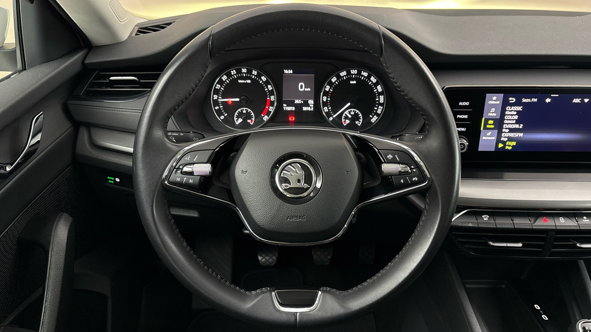 Škoda Octavia - 9