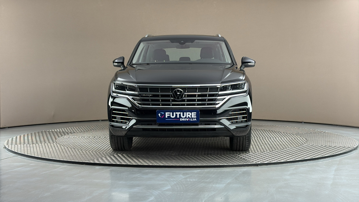 Volkswagen Touareg - 3
