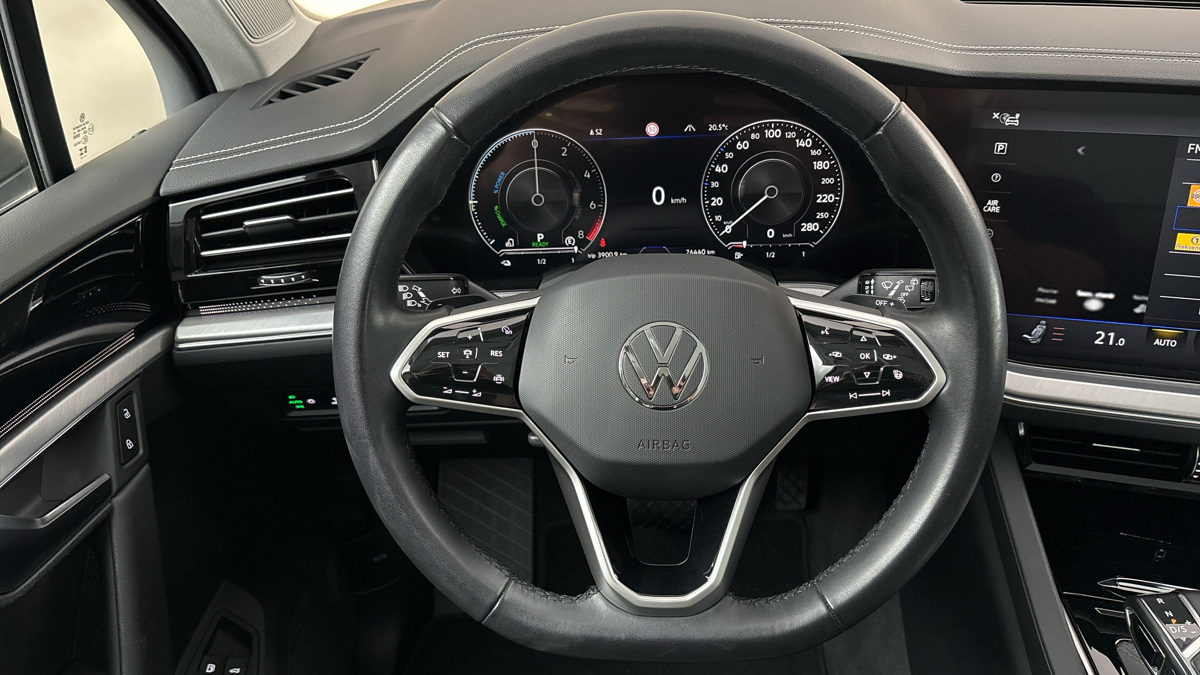 Volkswagen Touareg - 9