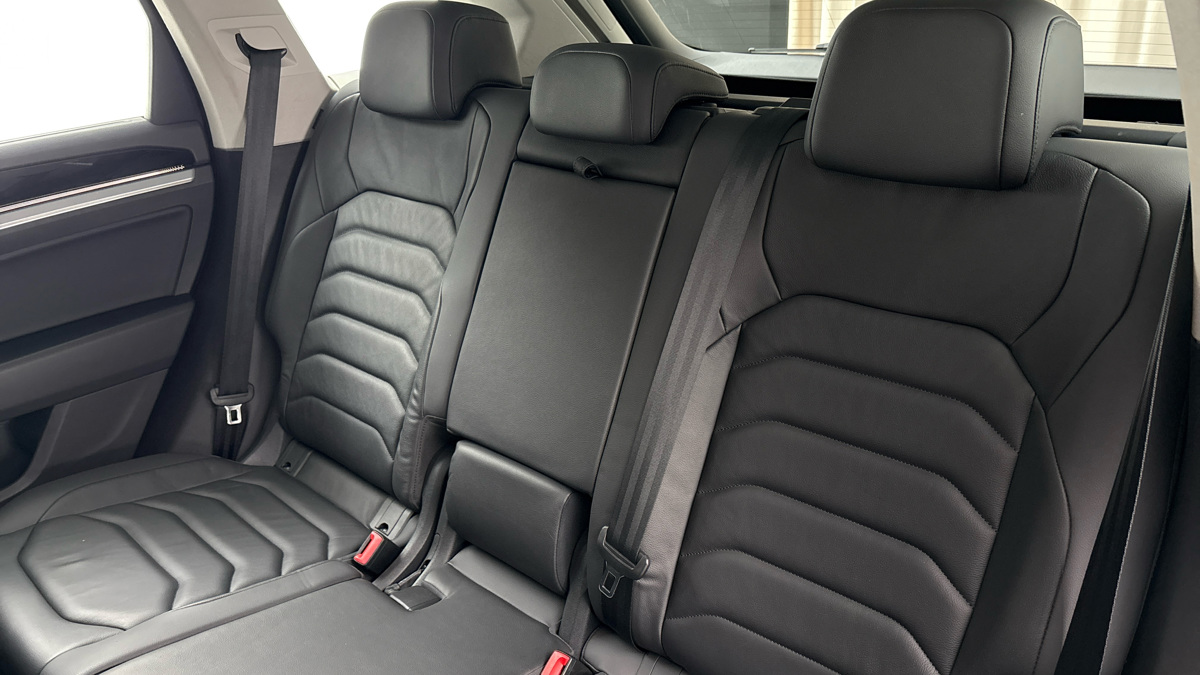 Volkswagen Touareg - 15