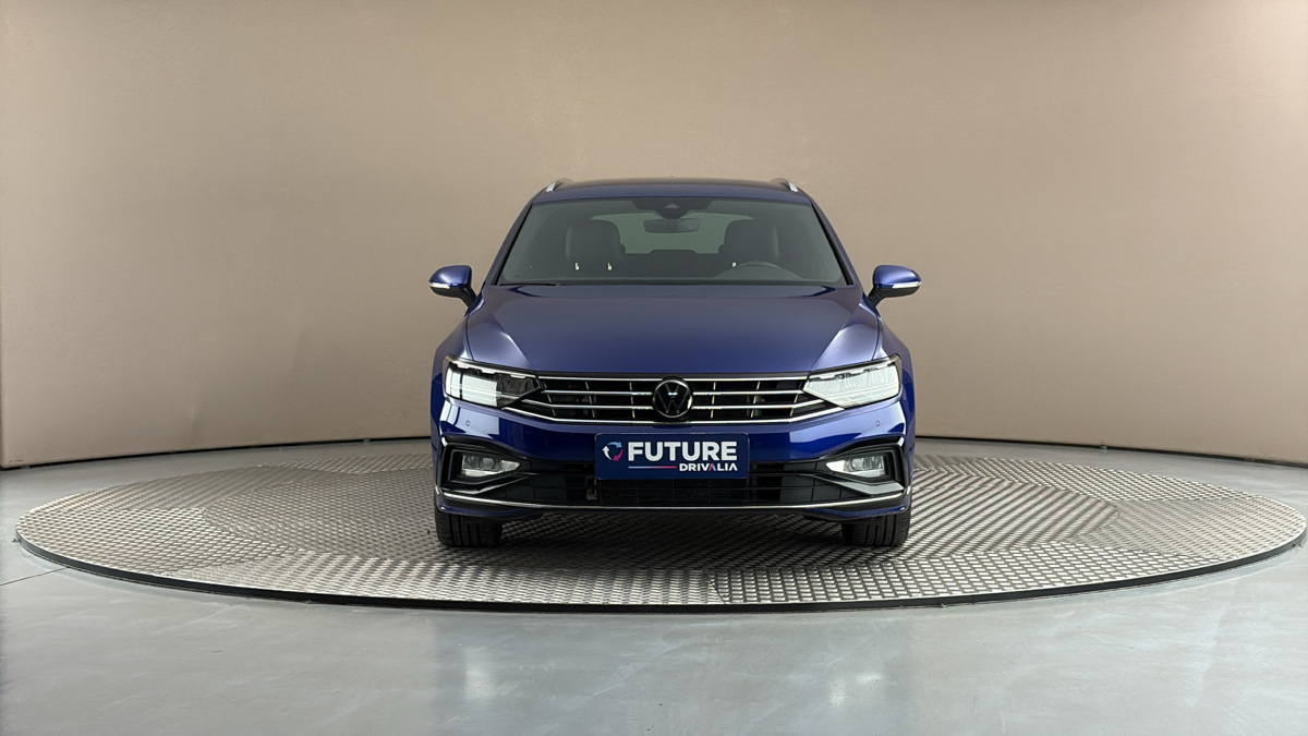 Volkswagen Passat - 3