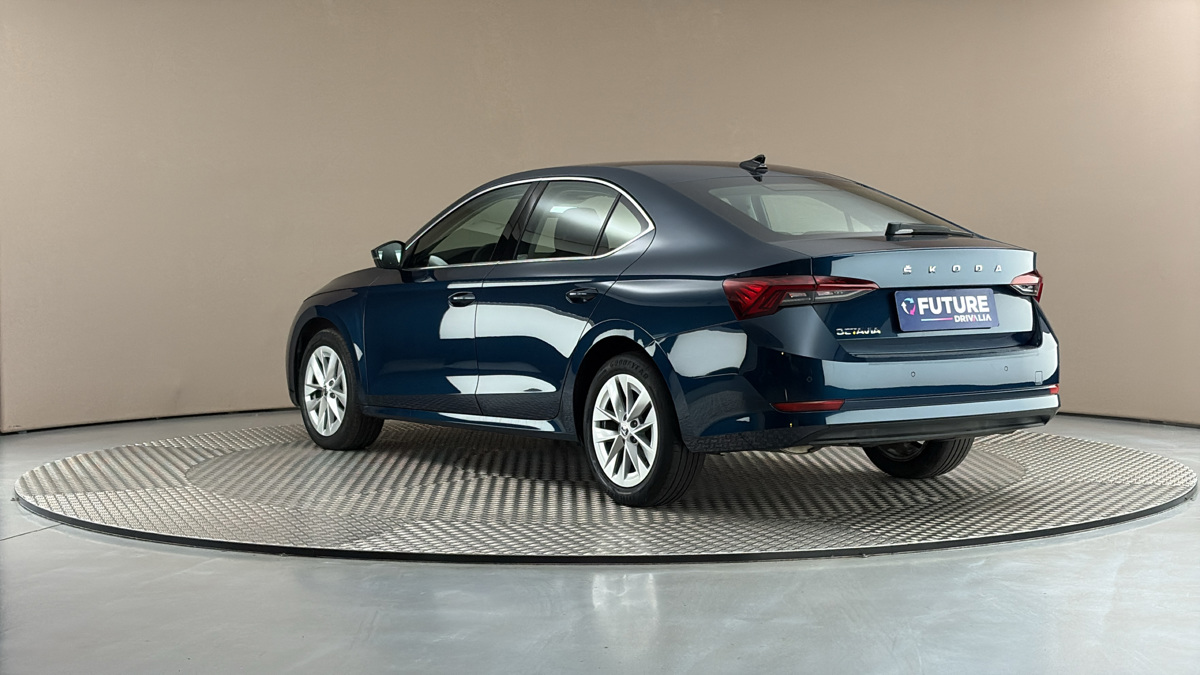 Škoda Octavia - 2