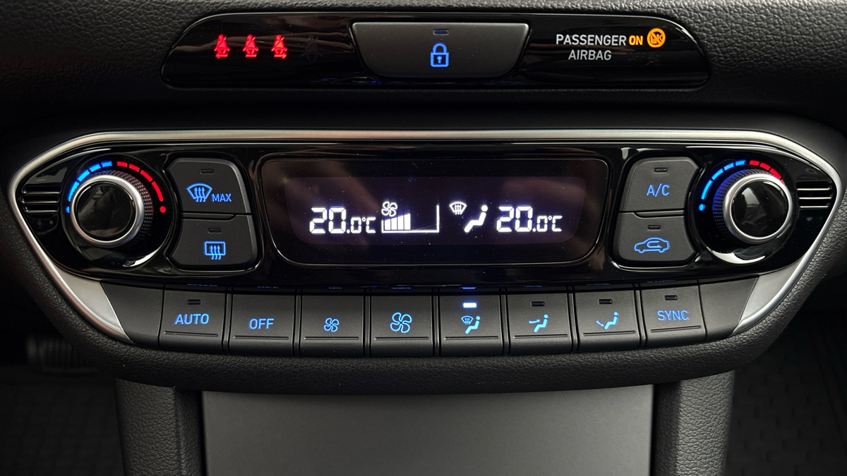 Hyundai i30 - 13