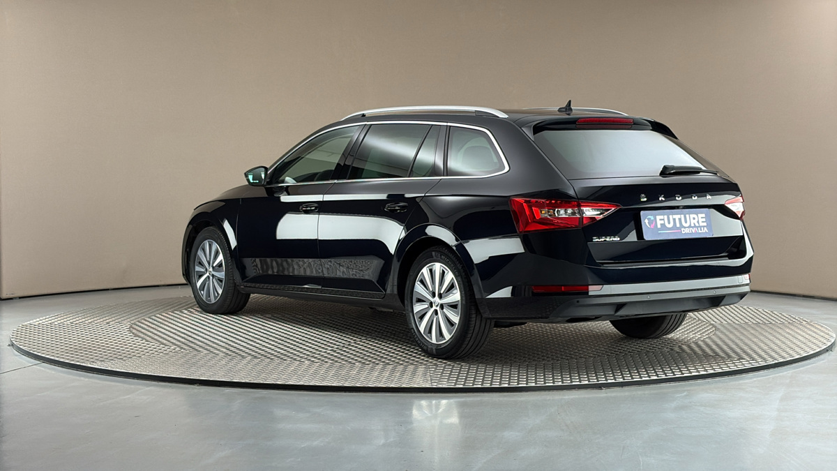 Škoda Superb - 2