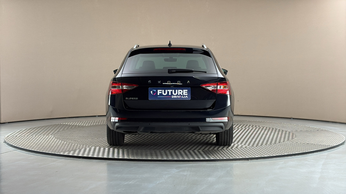 Škoda Superb - 5