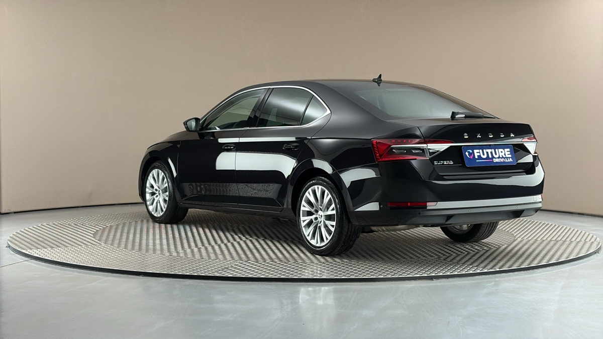 Škoda Superb - 2