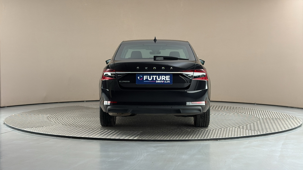 Škoda Superb - 5