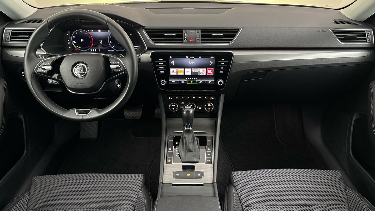Škoda Superb - 8