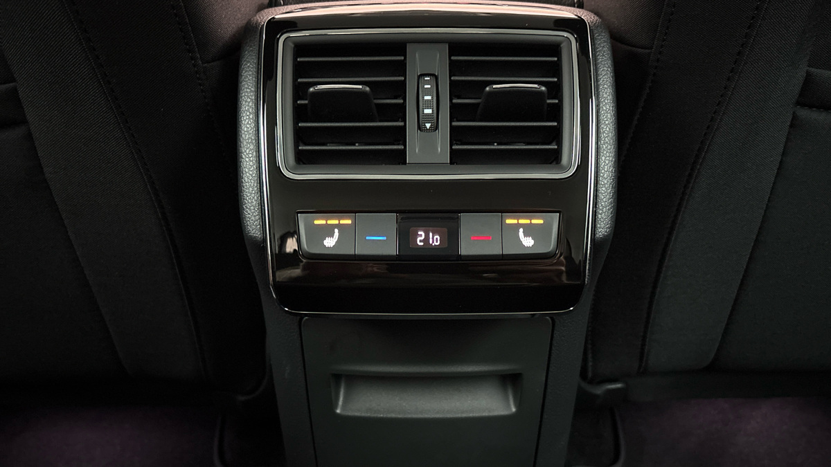 Škoda Superb - 23