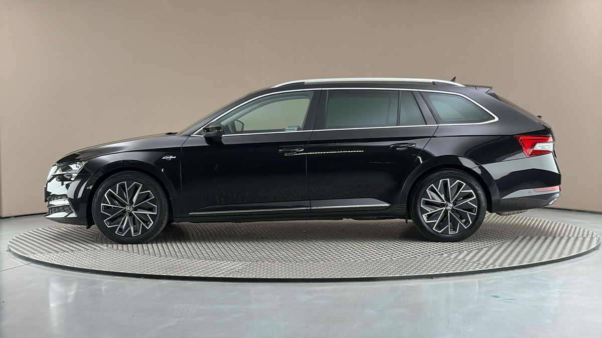 Škoda Superb - 4