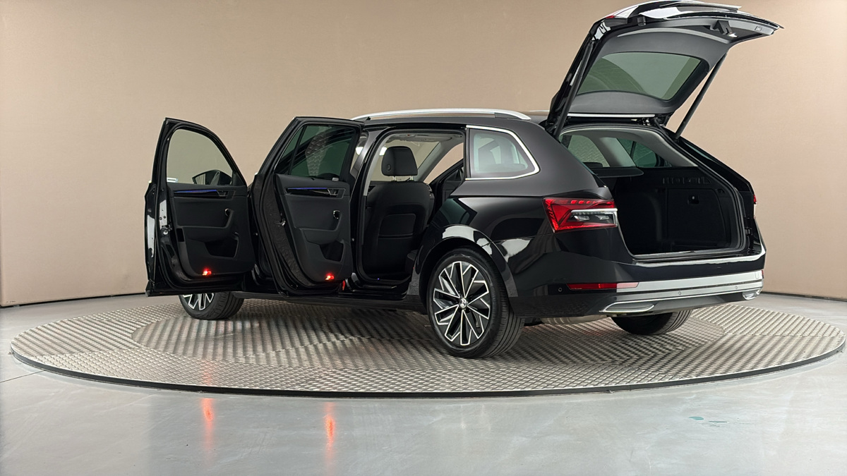 Škoda Superb - 7