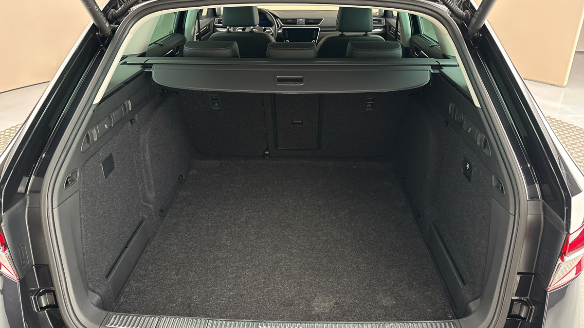 Škoda Superb - 17